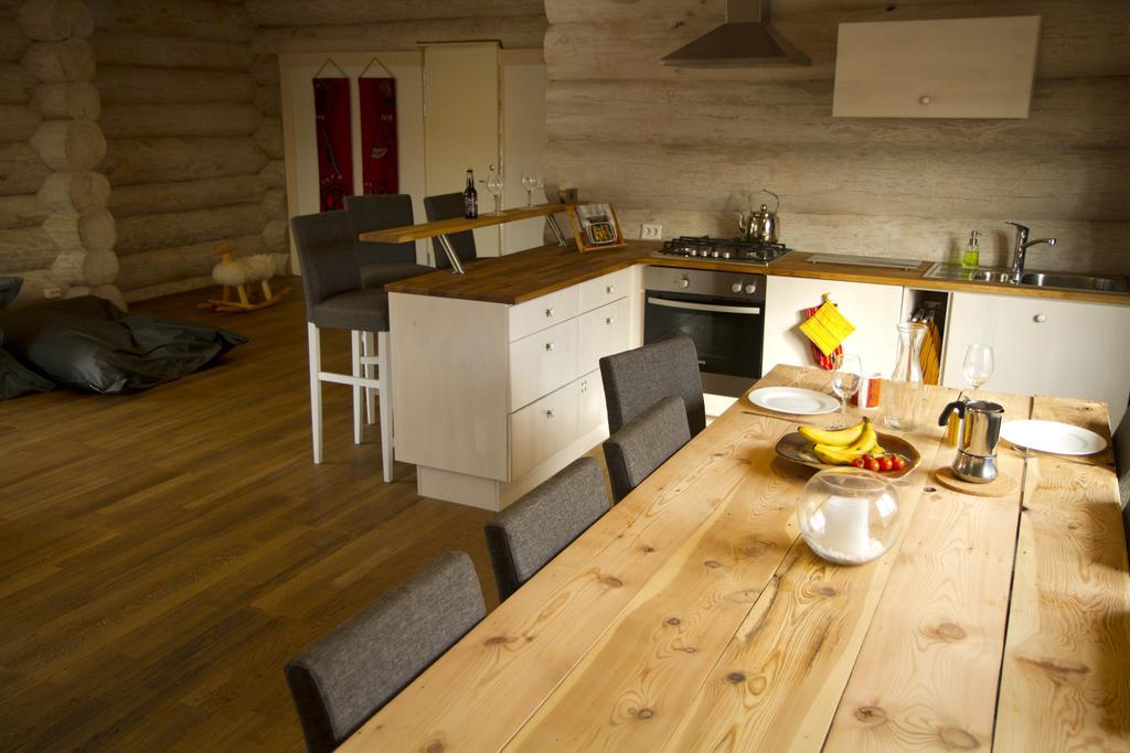 Humala Holiday Home Kohila Pokoj fotografie